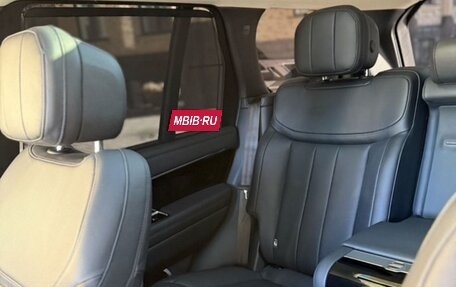 Land Rover Range Rover IV рестайлинг, 2023 год, 14 990 000 рублей, 13 фотография
