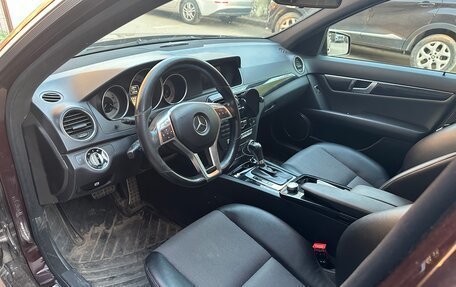 Mercedes-Benz C-Класс, 2011 год, 1 350 000 рублей, 4 фотография