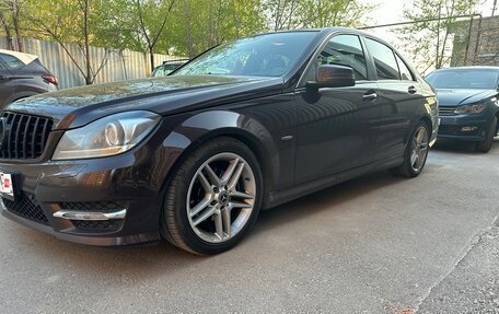 Mercedes-Benz C-Класс, 2011 год, 1 350 000 рублей, 5 фотография