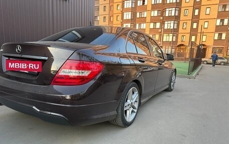 Mercedes-Benz C-Класс, 2011 год, 1 350 000 рублей, 3 фотография