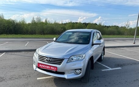 Toyota RAV4, 2011 год, 1 440 000 рублей, 2 фотография