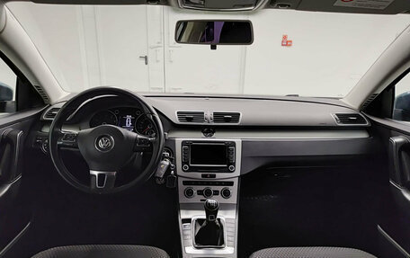 Volkswagen Passat B7, 2013 год, 880 000 рублей, 14 фотография
