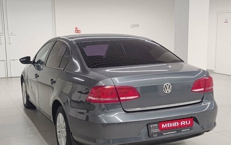 Volkswagen Passat B7, 2013 год, 880 000 рублей, 7 фотография