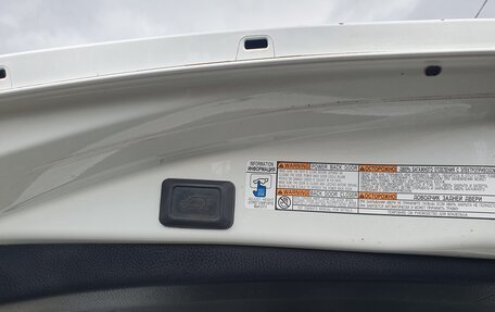 Toyota RAV4, 2019 год, 2 550 000 рублей, 9 фотография