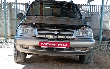 Chevrolet Niva I рестайлинг, 2008 год, 470 000 рублей, 2 фотография