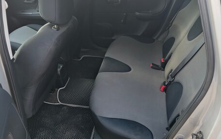 Nissan Note II рестайлинг, 2011 год, 650 000 рублей, 3 фотография