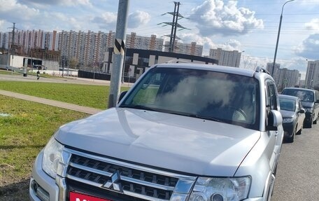 Mitsubishi Pajero IV, 2014 год, 2 450 000 рублей, 8 фотография
