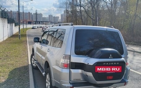 Mitsubishi Pajero IV, 2014 год, 2 450 000 рублей, 4 фотография