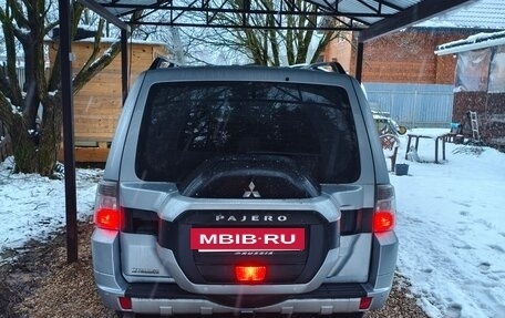 Mitsubishi Pajero IV, 2014 год, 2 450 000 рублей, 13 фотография