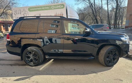 Toyota Land Cruiser 200, 2015 год, 4 250 000 рублей, 3 фотография