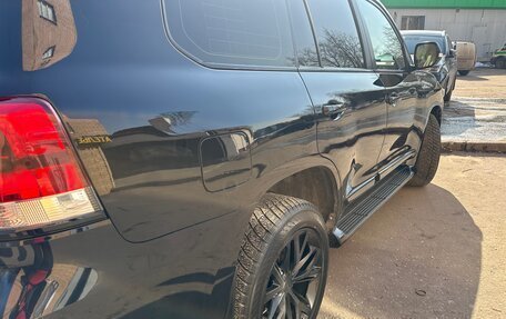 Toyota Land Cruiser 200, 2015 год, 4 250 000 рублей, 4 фотография