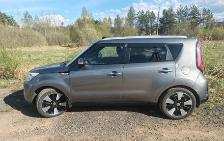 KIA Soul II рестайлинг, 2015 год, 1 560 000 рублей, 4 фотография