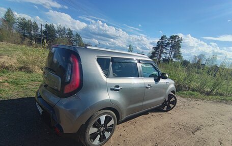 KIA Soul II рестайлинг, 2015 год, 1 560 000 рублей, 7 фотография