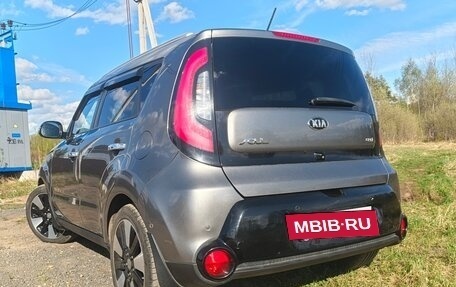 KIA Soul II рестайлинг, 2015 год, 1 560 000 рублей, 6 фотография