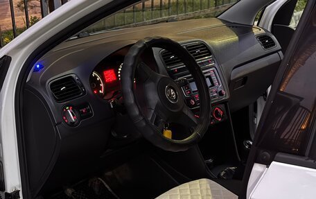 Volkswagen Polo VI (EU Market), 2013 год, 480 000 рублей, 15 фотография