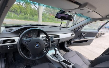 BMW 3 серия, 2011 год, 1 200 000 рублей, 10 фотография