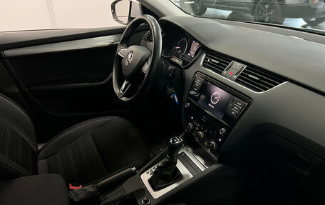 Skoda Octavia, 2020 год, 2 299 000 рублей, 19 фотография