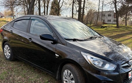 Hyundai Solaris II рестайлинг, 2013 год, 690 000 рублей, 6 фотография