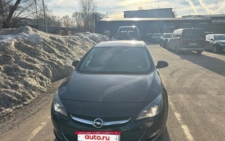 Opel Astra J, 2013 год, 915 000 рублей, 3 фотография