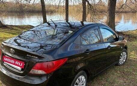 Hyundai Solaris II рестайлинг, 2013 год, 690 000 рублей, 5 фотография