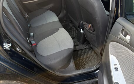 Hyundai Solaris II рестайлинг, 2013 год, 690 000 рублей, 10 фотография