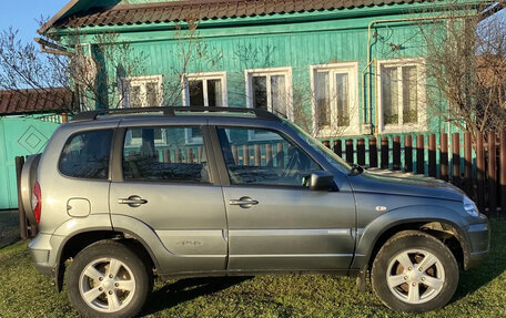 Chevrolet Niva I рестайлинг, 2014 год, 850 000 рублей, 4 фотография