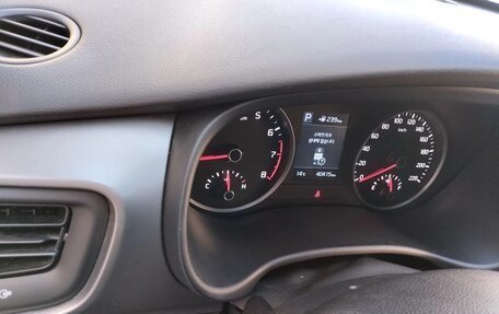 KIA Stonic, 2020 год, 1 950 000 рублей, 11 фотография