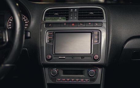 Volkswagen Polo VI (EU Market), 2018 год, 1 450 000 рублей, 16 фотография