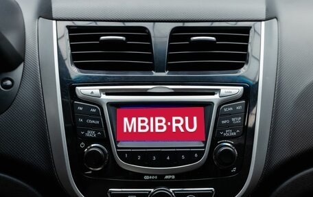 Hyundai Solaris II рестайлинг, 2010 год, 799 000 рублей, 13 фотография