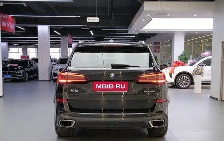 BMW X5, 2021 год, 6 080 000 рублей, 3 фотография