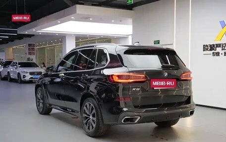 BMW X5, 2021 год, 6 080 000 рублей, 4 фотография