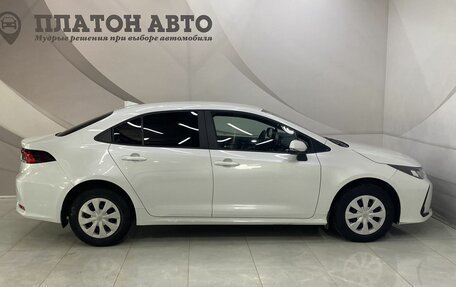 Toyota Corolla, 2022 год, 2 399 000 рублей, 4 фотография