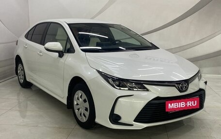 Toyota Corolla, 2022 год, 2 399 000 рублей, 3 фотография