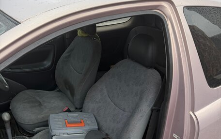 Toyota Vitz, 2000 год, 50 000 рублей, 23 фотография