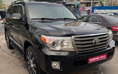 Toyota Land Cruiser 200, 2013 год, 3 600 000 рублей, 1 фотография