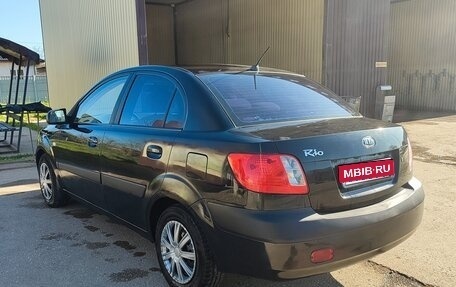 KIA Rio II, 2006 год, 410 000 рублей, 1 фотография