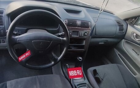 Mitsubishi Galant VIII, 2002 год, 250 000 рублей, 8 фотография