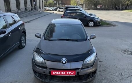 Renault Megane III, 2012 год, 400 000 рублей, 2 фотография