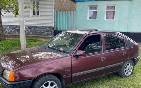 Opel Kadett E рестайлинг, 1991 год, 150 000 рублей, 2 фотография