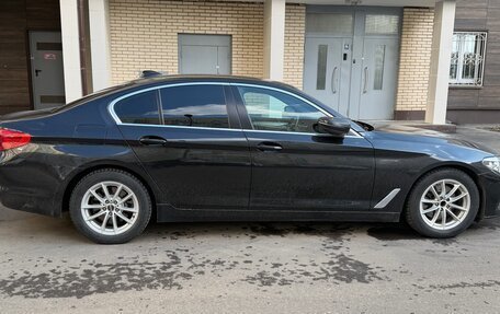 BMW 5 серия, 2018 год, 1 950 000 рублей, 9 фотография