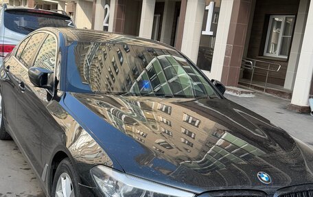 BMW 5 серия, 2018 год, 1 950 000 рублей, 12 фотография