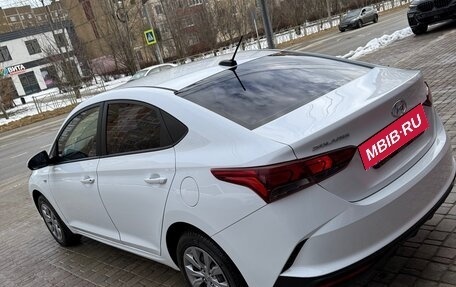 Hyundai Solaris II рестайлинг, 2020 год, 1 500 000 рублей, 4 фотография