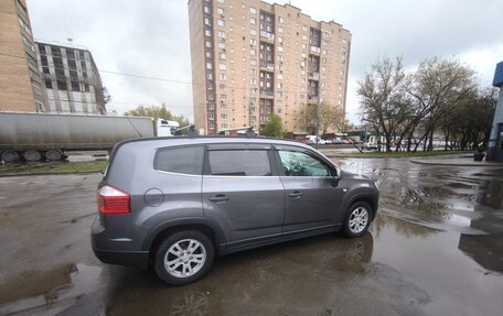 Chevrolet Orlando I, 2011 год, 1 050 000 рублей, 4 фотография