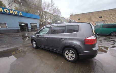 Chevrolet Orlando I, 2011 год, 1 050 000 рублей, 3 фотография