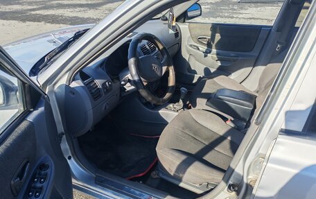Hyundai Accent II, 2005 год, 300 000 рублей, 6 фотография