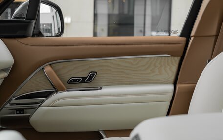 Land Rover Range Rover IV рестайлинг, 2025 год, 39 900 000 рублей, 18 фотография