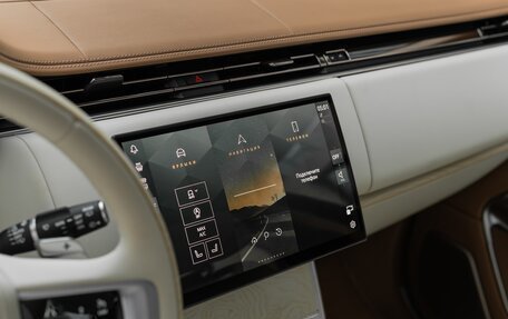 Land Rover Range Rover IV рестайлинг, 2025 год, 39 900 000 рублей, 16 фотография