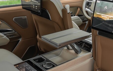 Land Rover Range Rover IV рестайлинг, 2025 год, 39 900 000 рублей, 32 фотография