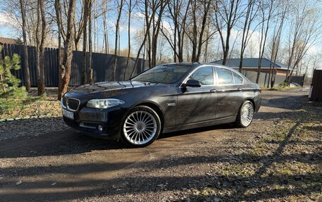 BMW 5 серия, 2015 год, 2 350 000 рублей, 7 фотография
