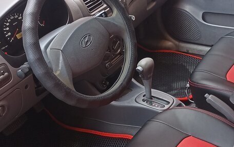 Hyundai Accent II, 2004 год, 440 000 рублей, 13 фотография